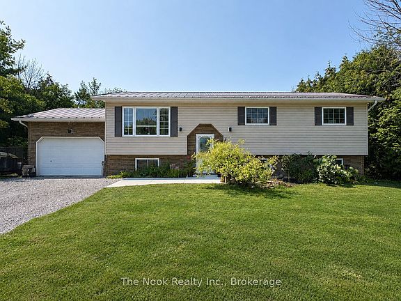 3rd image of 31 Carlton Cres