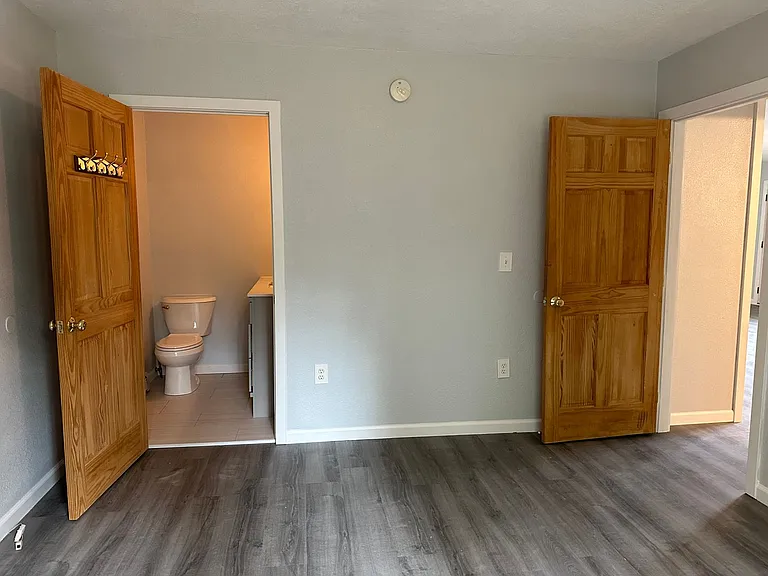 2100 Mavencamp Cir — Photo 9