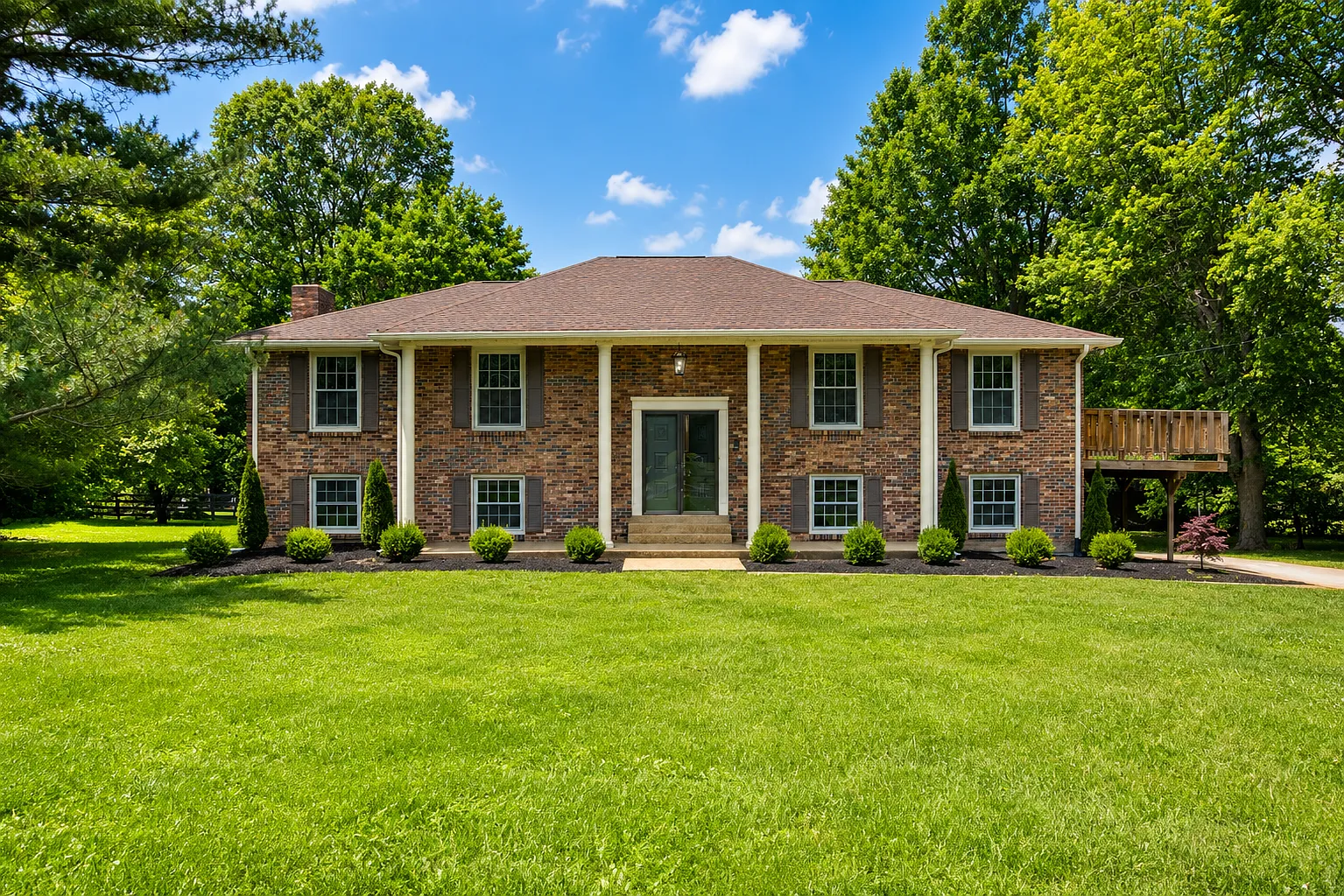 Lakeridge Dr, Old Hickory — Photo 1