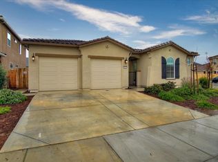 1600 Park Trail Dr, Hollister, CA 95023