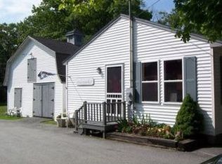 65 Rawson Ave, Camden, ME 04843