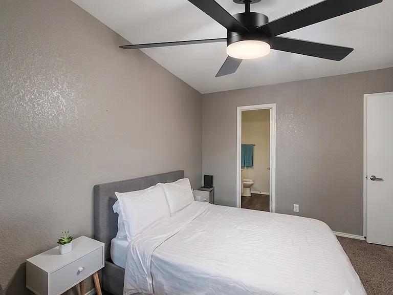 11342 Victory Cavern — Photo 25