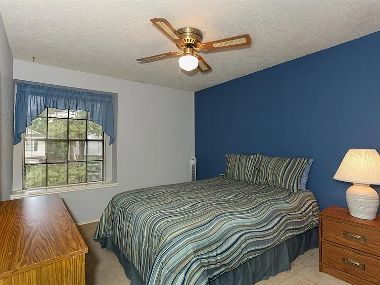 16410 Salinas Ln — Photo 19