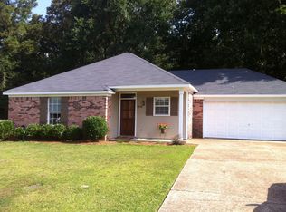 5078 Womack Dr, Byram, MS 39272