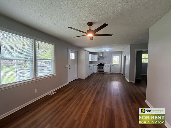 5th image of 119 Welborn Cir
