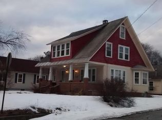 180 Union St, Springfield, VT 05156