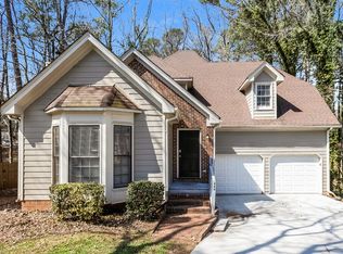488 Stonebridge Ct, Stone Mountain, GA 30083
