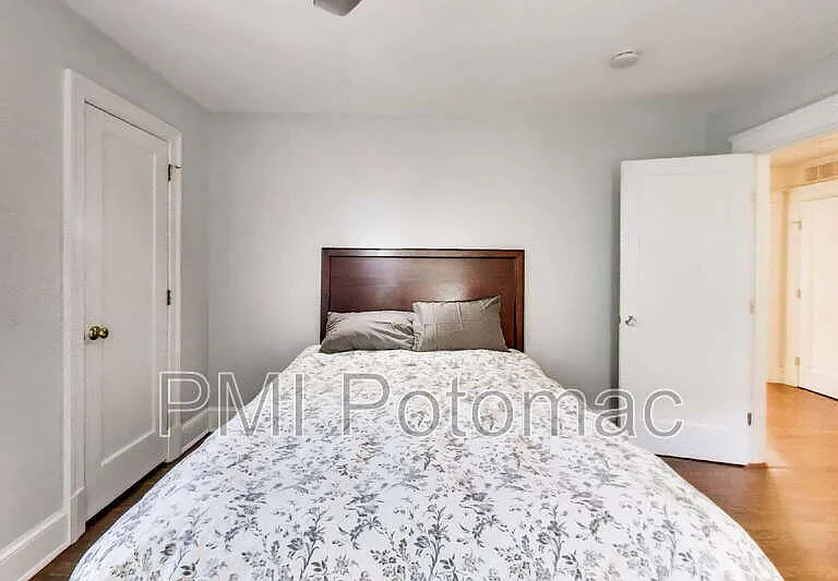 5332 Nevada Ave NW — Photo 23