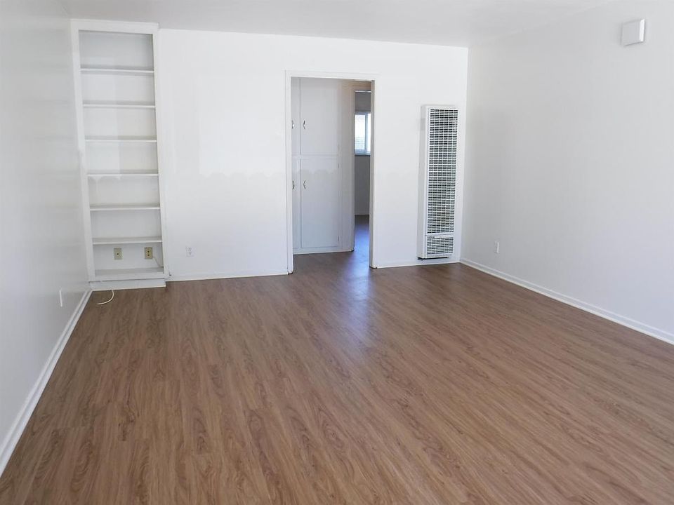 1st image of 926 Camino Del Sur #A