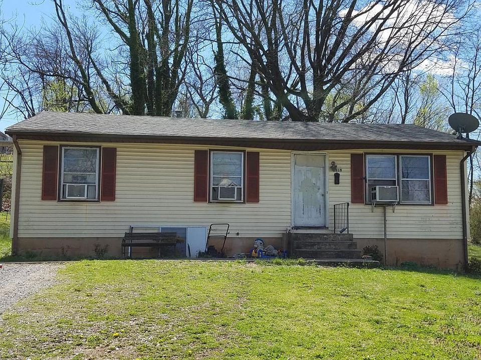 1st image of 1319 Kirk Ave SE