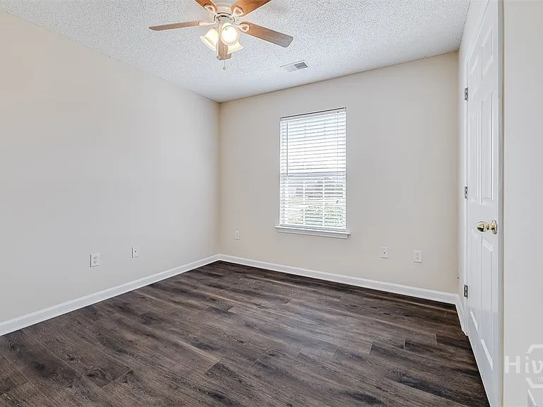 404 Pine Top Rd — Photo 22