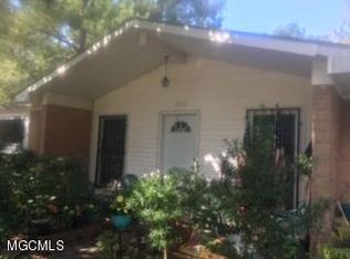 2819 Perkinston Dr, Gautier, MS 39553