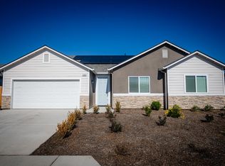 2540 Wagon Wheel Ave, Tulare, CA 93274
