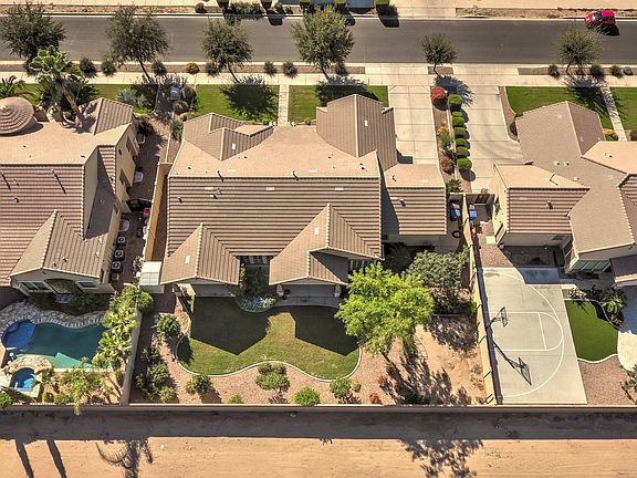 21524 E Camacho Rd-90