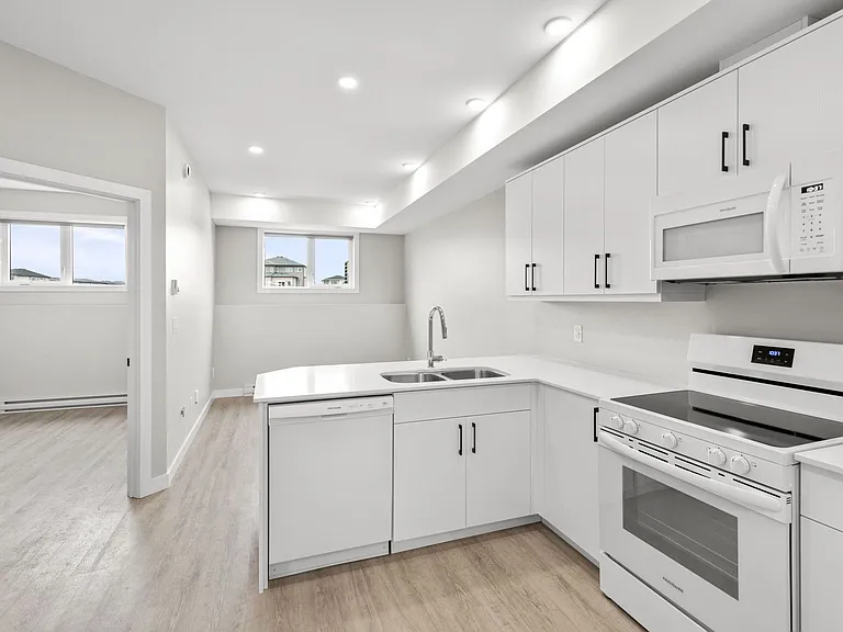 40 Ken Oblik Dr — Photo 18