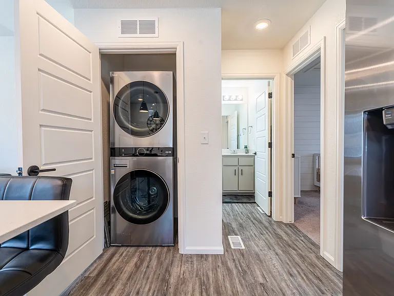 5111 N Yampa St — Photo 38