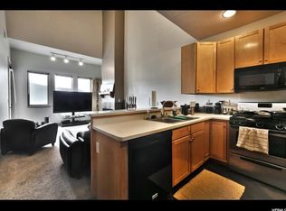 6605 N 2200 W APT E306, Park City, UT 84098
