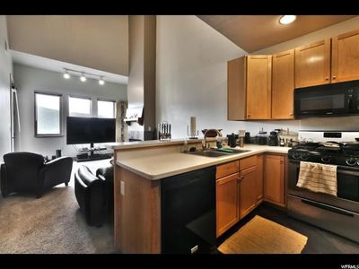 6605 N 2200 W APT E306, Park City, UT, 84098