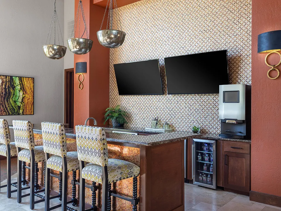 Clubhouse Bar at Allora Bella Terra