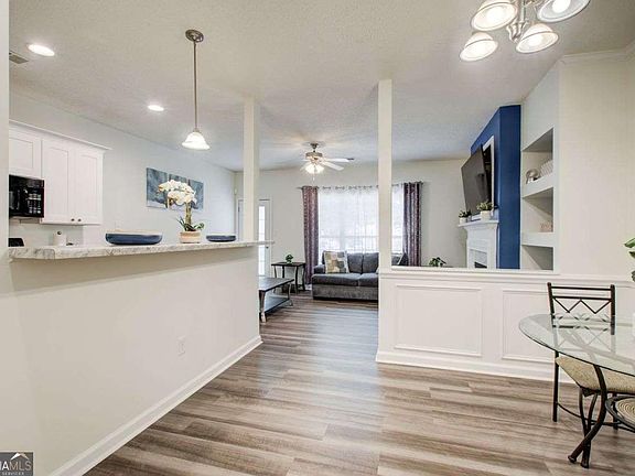 5th image of 4834 W Park Cir