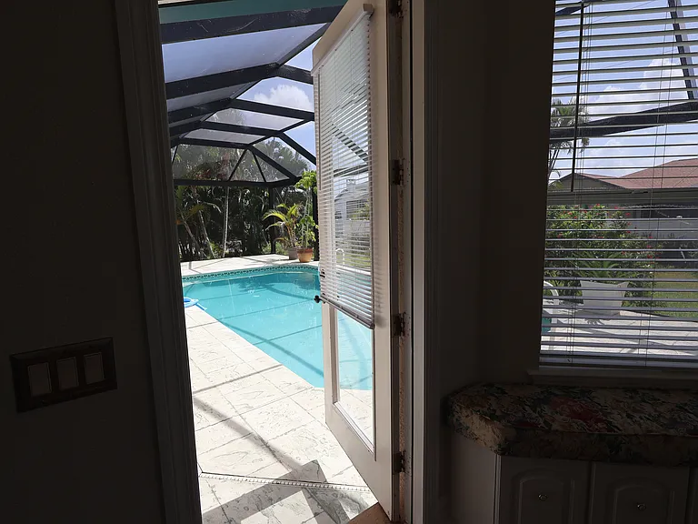 4905 Sands Blvd — Photo 23