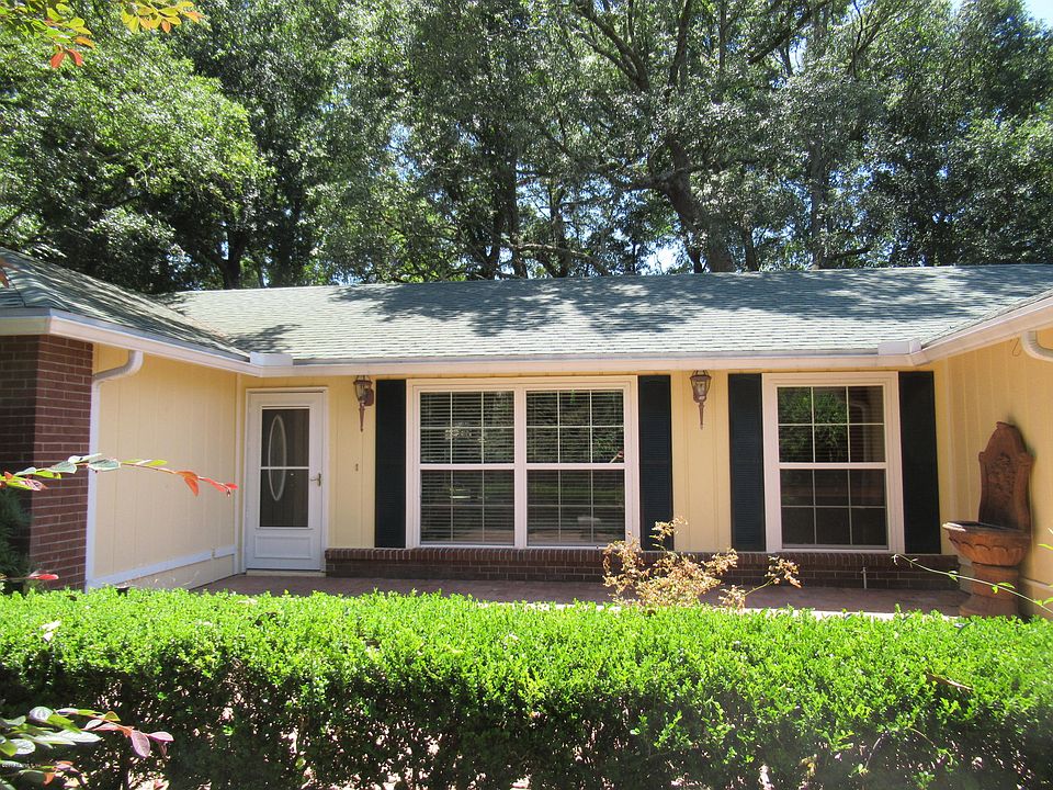 1st image of 12422 Mesa Verde Trl