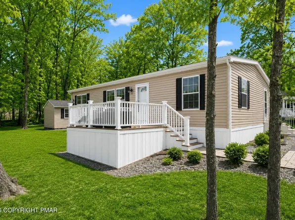 7804 Dougherty Dr, East Stroudsburg, PA 18302