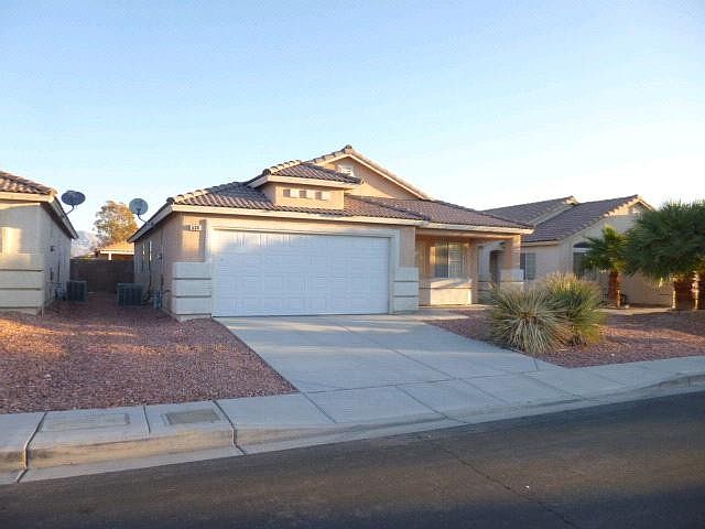 2nd image of 534 Sparrow Gull Ct