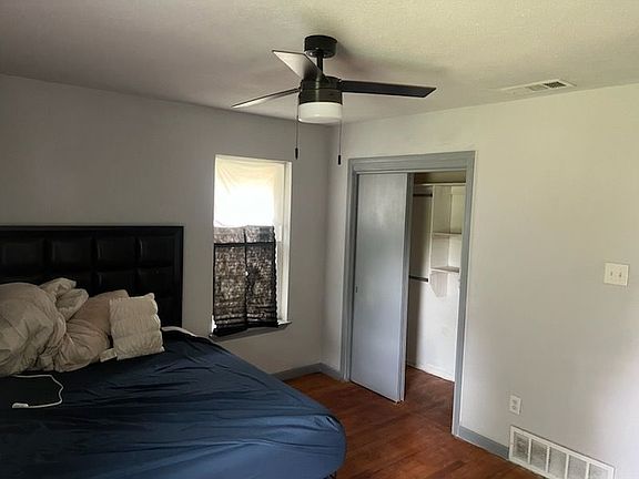 5th image of 2814 Belknap Ave