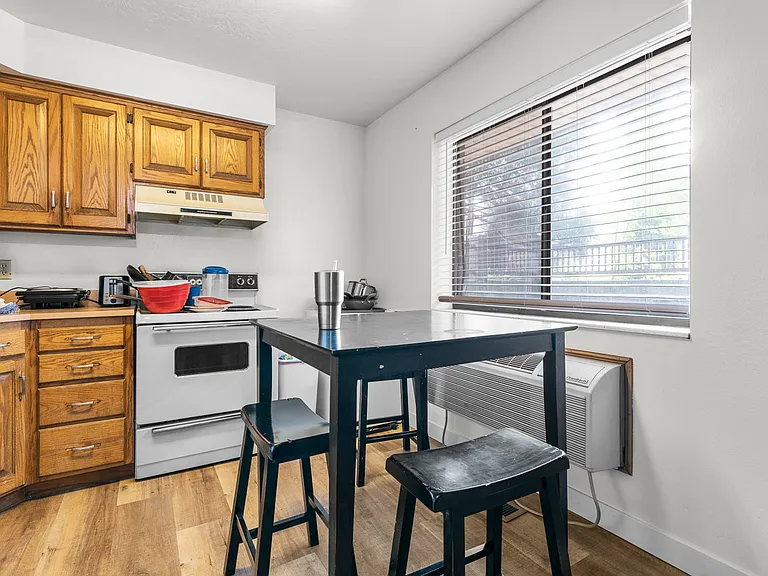 442 N 500 E #3 — Photo 5