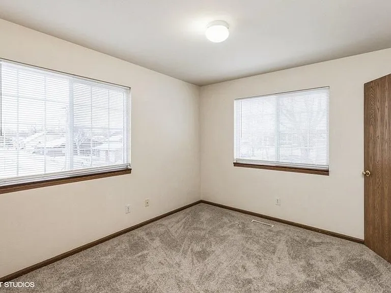 1510 Delaware Ave #3 — Photo 8