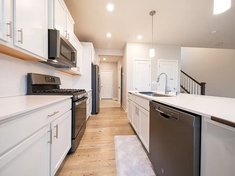 14160 Addison Trl — Photo 9