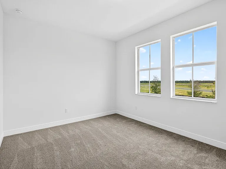 7932 SW Ann St — Photo 28