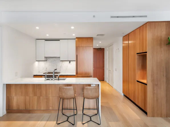 1 West End Avenue image 1 of 18