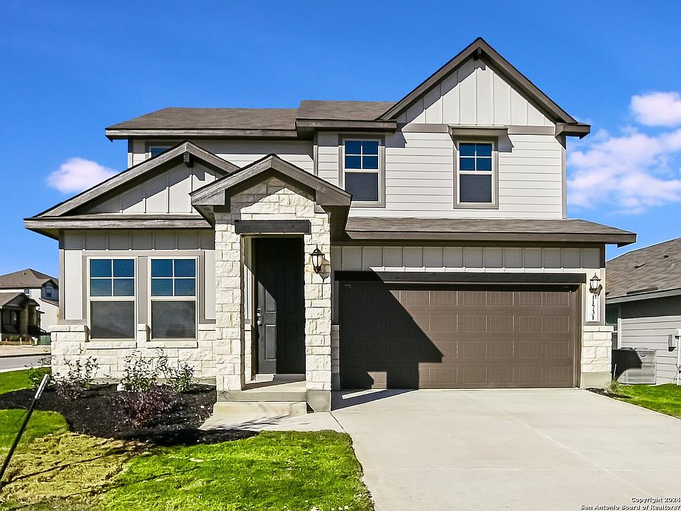 1st image of 11731 Mustang Grove