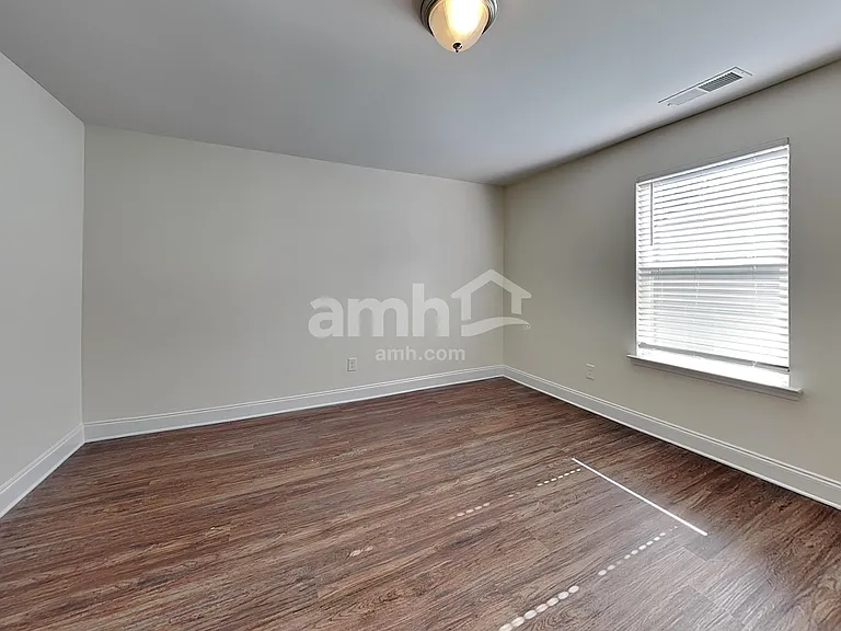 103 Kirk Dr — Photo 13