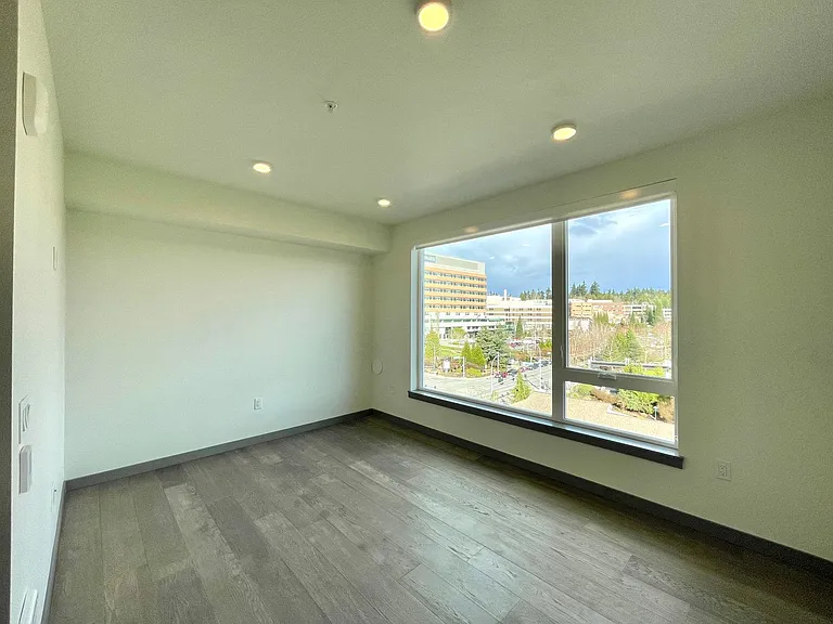 11903 NE 128th St #610 — Photo 6
