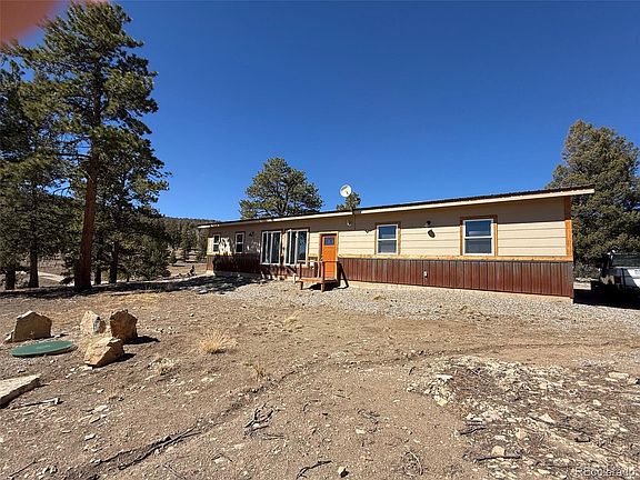 3rd image of 909 Pitchfork Road