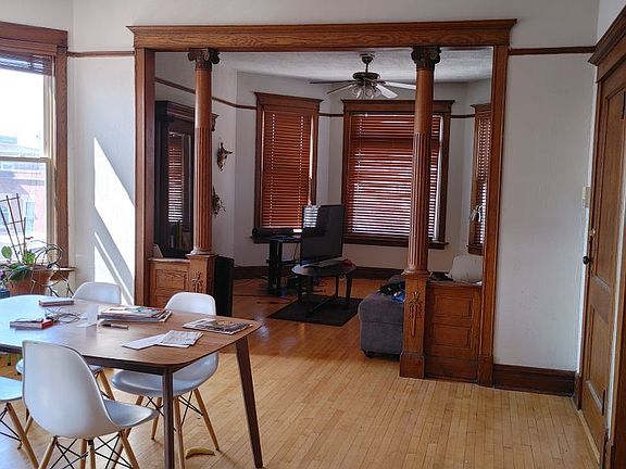 3rd image of 2035 N Sawyer Ave #3