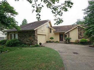 1401 W Fredericksburg St, Broken Arrow, OK 74011