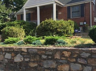 715 N Abingdon St, Arlington, VA 22203