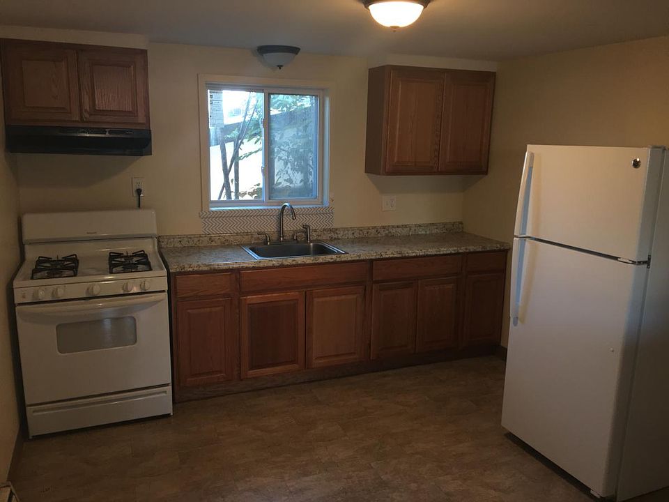 1st image of 323 Southside Pkwy APT 1