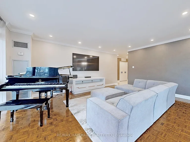 619 Avenue Rd #201 — Photo 13