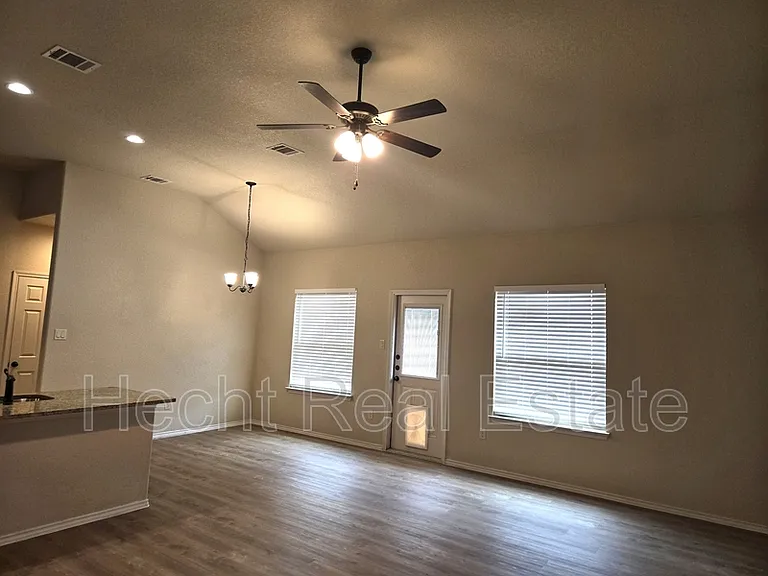 217 Kaspar Way #1 — Photo 6