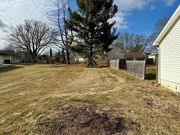 2nd image of 205 Juneau STREET