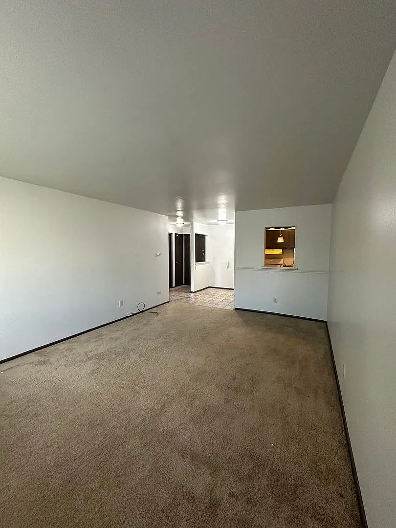 10628 W Dakota St. — Photo 4