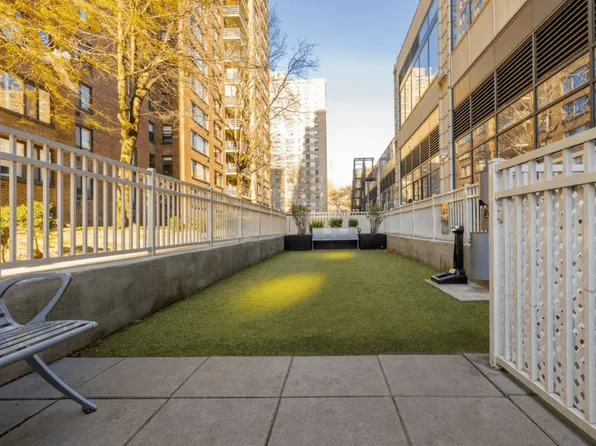 788 Columbus Avenue image 3 of 4