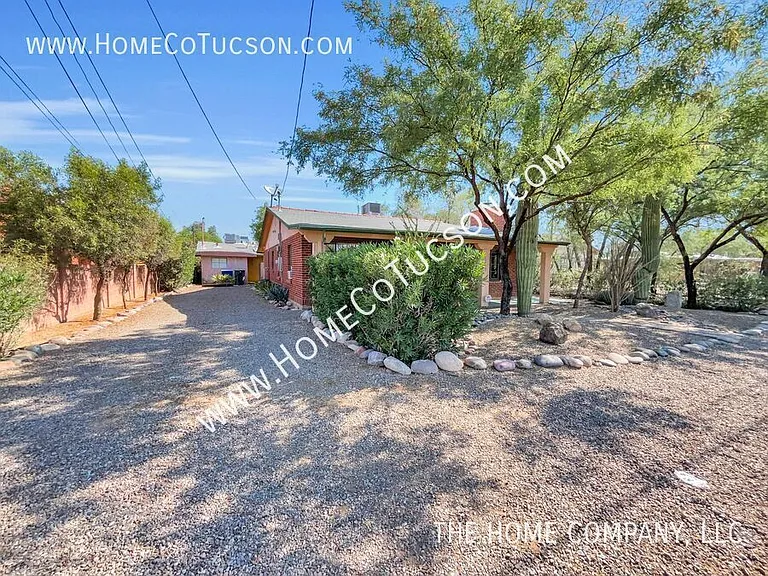1507 E Blacklidge Dr — Photo 4