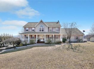 8 Josephine Dr, Washingtonville, NY