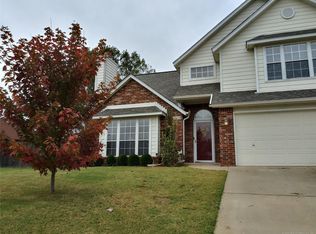8204 S Dogwood Ct, Broken Arrow, OK 74011